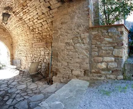 Piegaro Sleeps 4 Pool Wifi Apartment